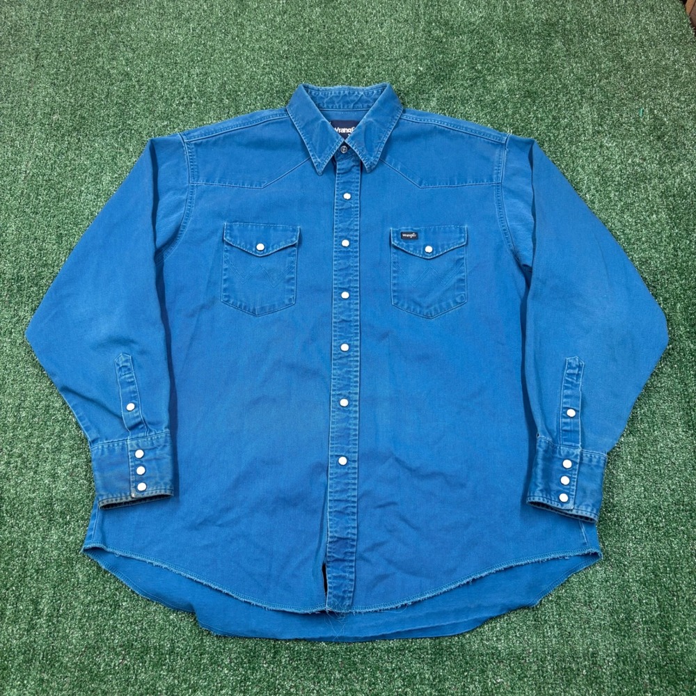 Vintage 90's Wrangler Denim Western Pearlsnap Shirt